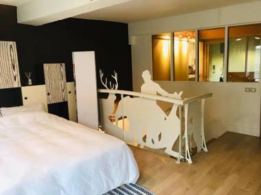 Beautiful duplex in the center of Paris