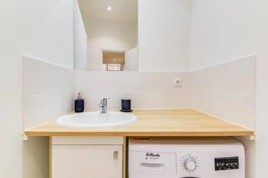 Nice & spacious apt in NATION