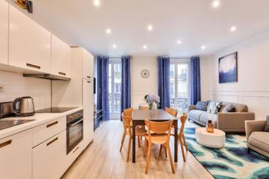 23 - Pretty Parisian Flat in Montorgueil