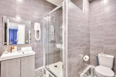 23 - Pretty Parisian Flat in Montorgueil