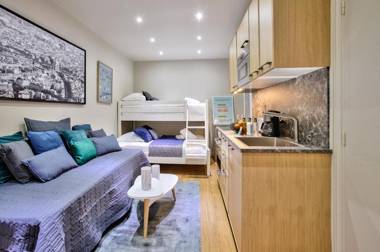 11 - Studio Champs-Elysees