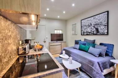 11 - Studio Champs-Elysees