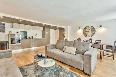 89 - Urban Treasure in Montorgueil