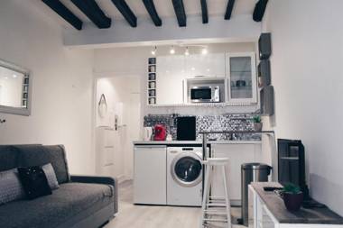 Ternes Cozy Studio