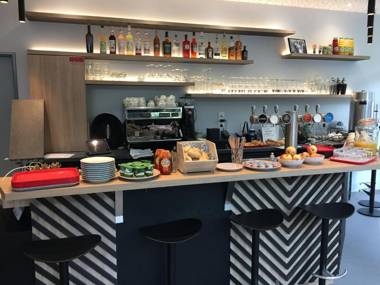 The People - Paris Bercy