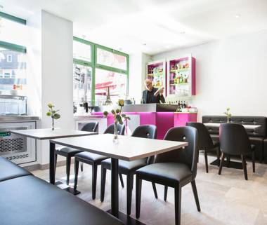 HOTEL DE PARIS MONTPARNASSE