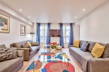 102 - Urban Opera Picasso