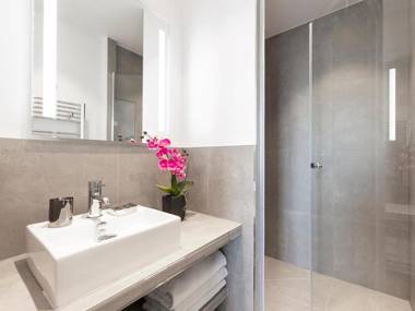 LivinParis - Luxury 2 Bedrooms Opera I