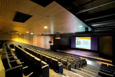 Auberge de Jeunesse HI Paris Yves Robert