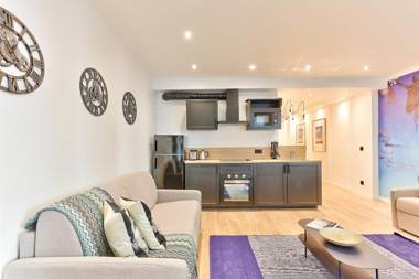 105 - Urban Haussmann Opera