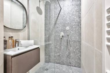 122 - Urban Good Life in Montorgueil