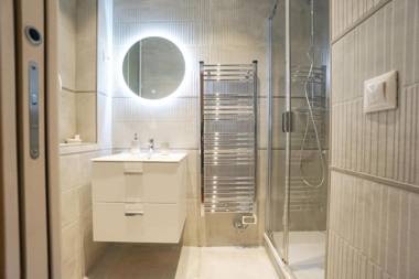 MODERN flat close to the EIFFEL TOWER