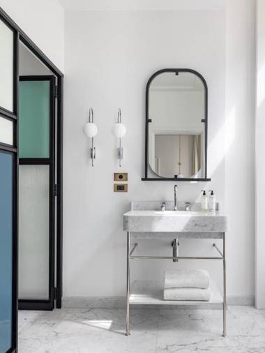 Kimpton - St Honoré Paris an IHG Hotel