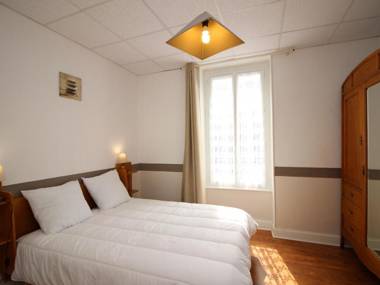 Appartement La Bourboule 4 pièces 6 personnes - FR-1-608-39