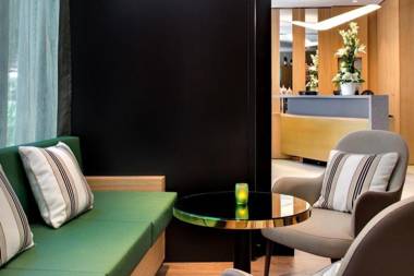 Kyriad Paris XV Lecourbe