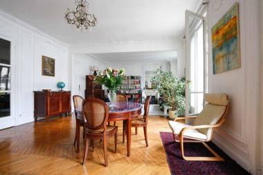 Veeve - Classic Comfort