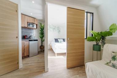 Parisian flat with Eiffel Tower view