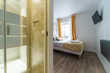 New studio in Paris 8