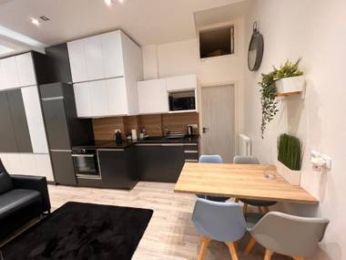 Cosy Studio Champs-Élysées - HALA PARIS