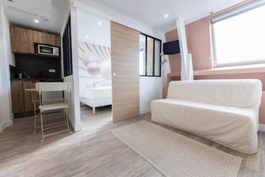 Amazing apartment under the roof in Paris 8th