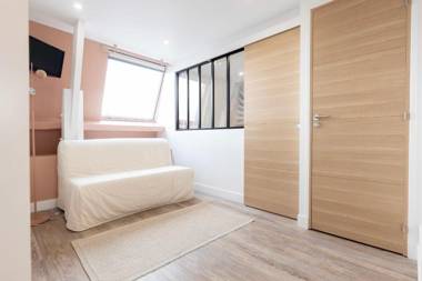 Amazing apartment under the roof in Paris 8th