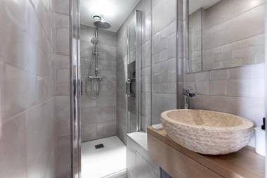 Amazing apartment under the roof in Paris 8th