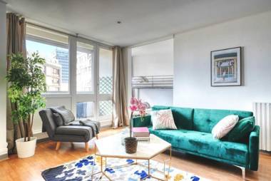 B 1615 - Family apartment with terrace