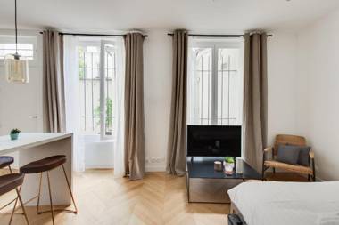 GuestReady - Modern Flat near Saint-Germain-des-Prés NETFLIX