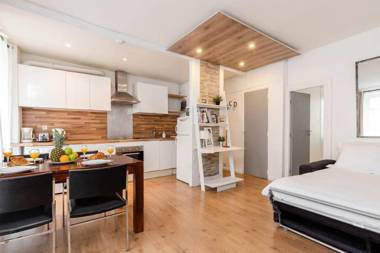 In the Heart of Paris Next To Rue Cler - Calm 1BR