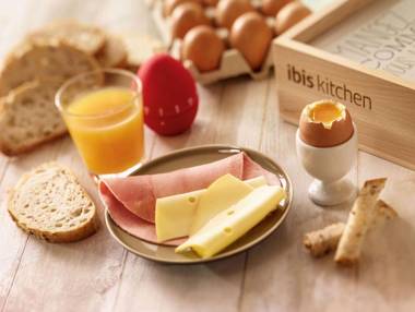 ibis Paris Pantin Eglise