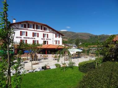 Hotel Eskualduna Chez Katina