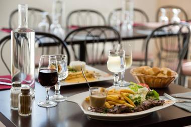 The Originals City Hôtel Agora Nantes Ouest (Inter-Hotel)