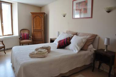 Maison de 2 chambres avec terrasse et wifi a Ornans