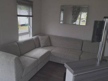 Bungalow de 3 chambres avec piscine partagee jardin amenage et wifi a Onzain