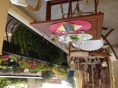 Hôtel Restaurant Les oliviers