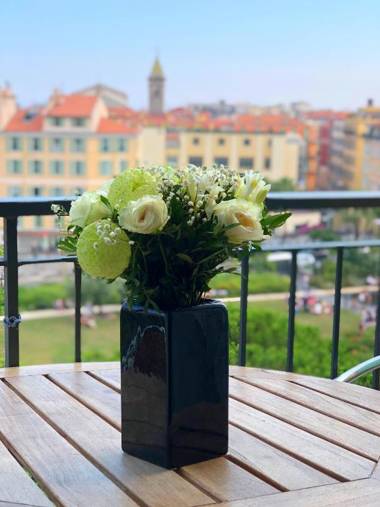 Aston - Appartement Centre Ville Massena