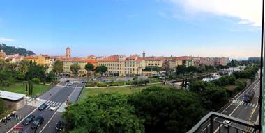 Aston - Appartement Centre Ville Massena