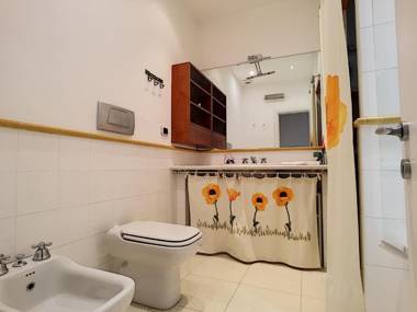 Nestor&Jeeves - PALAIS NICOLE - Central - Very close sea