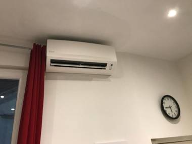 Nice Renting - GALLO - New Modern Loft Old Town Massena