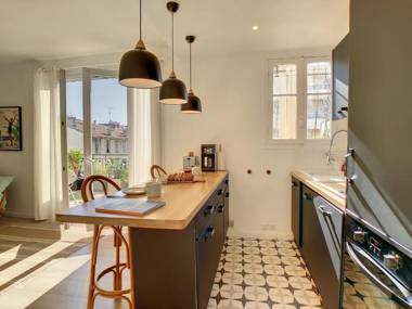 Nestor&Jeeves - SUNNY TERRACE - Central - Very close sea - Top Floor