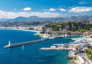 LE MANTEGA - F2 MODERNECENTRE VILLE 2 GRANDES TERRASSESCLIMATISATION ASCENSEUR