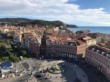 Nice Renting - COLONNA - Best place in Nice Old Town