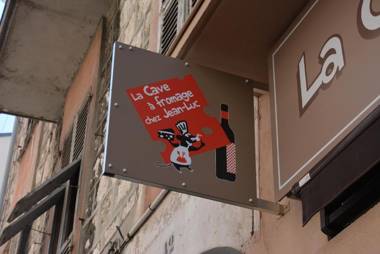 Be our Guests in Nice Port Bonaparte