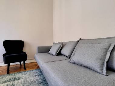 Nestor&Jeeves - LILAS BUFFA - Central - Close sea - Top Floor