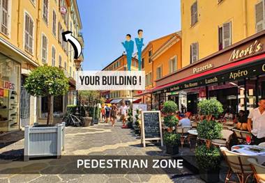 Nestor&Jeeves - VOGUE BEACH - Central - Very close sea - Pedestrian zone