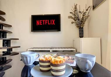 Nestor&Jeeves - VOGUE BEACH - Central - Very close sea - Pedestrian zone