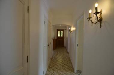 Appartement d'époque avec jardin et parking 4 personnes Le Port de Nice