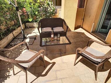 Nestor&Jeeves - HOLIDAY VIBES - Very close sea - Free parking