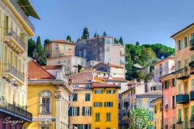 Lou C -CHARMANT APT CLIM WIFI REFAIT A NEUF 6PERS