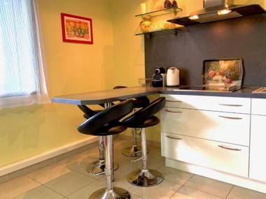 Aparthotel riviera - Mer & Old Port - My magnificent apartment 1 bedrooms AC - 50 meters from the Mediterranean - Pilatte 1